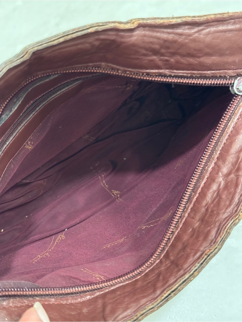Etienne Aigner Vintage Oxblood Burgundy Shoulder Bag - Picture 10 of 12